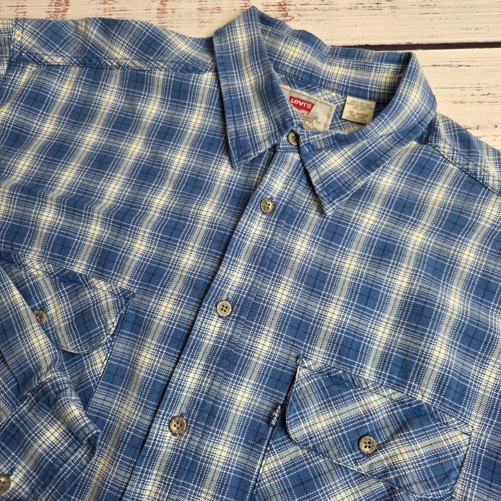 Vintage 1997 Levis Mens Blue Plaid Denim Cotton Shirt XL Long Sleeve 60557-6222